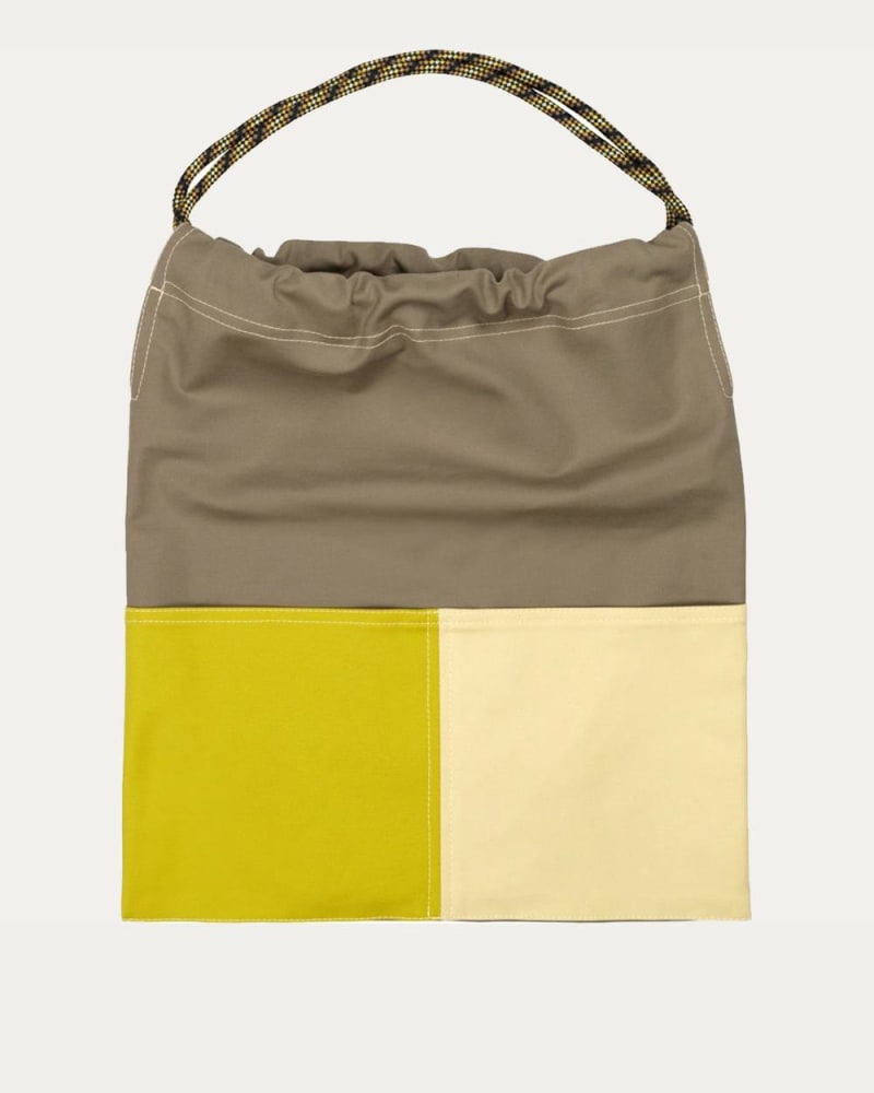 Front of a size One size Aubrey Bag in Sulphur Sand in Sulphur Sand by STINE GOYA. | dia_product_style_image_id:331805